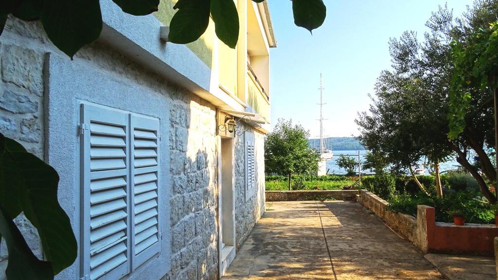 Seaside Villa Mia Trogir Eksteriør billede