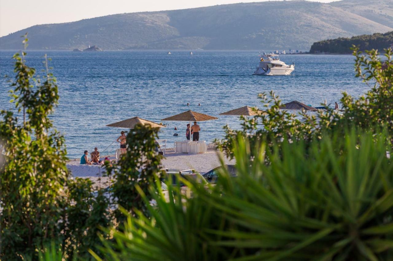 Seaside Villa Mia Trogir Eksteriør billede