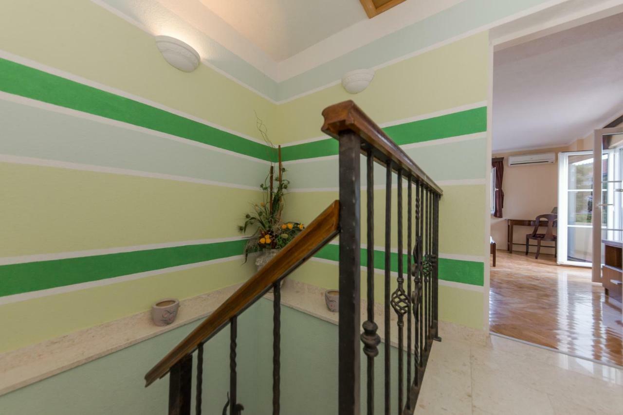 Seaside Villa Mia Trogir Eksteriør billede