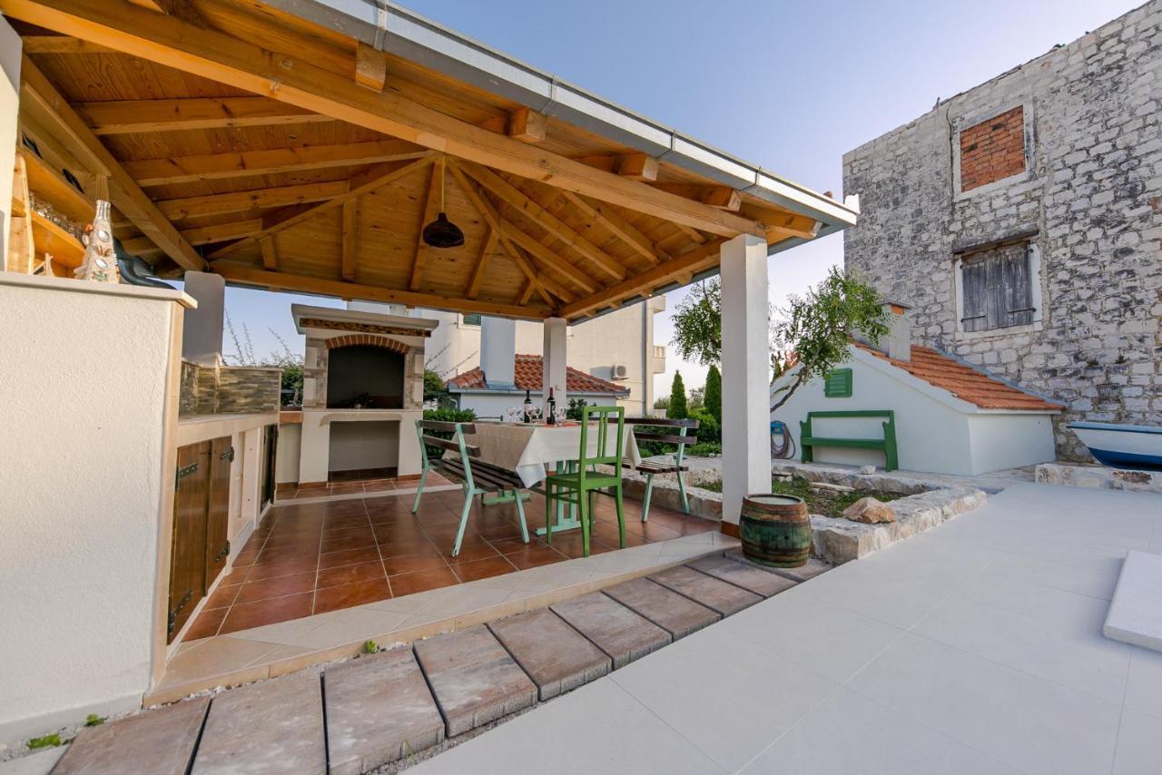 Seaside Villa Mia Trogir Eksteriør billede