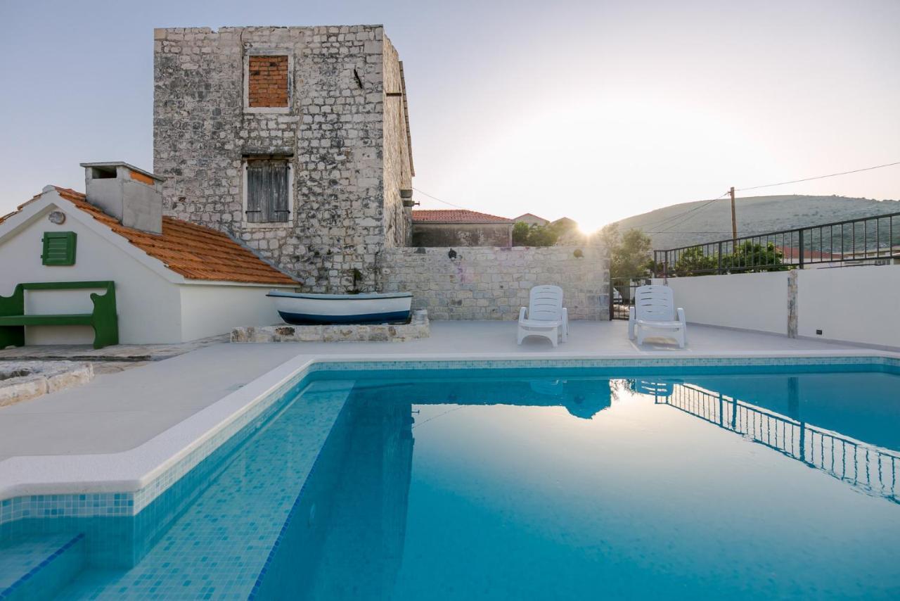 Seaside Villa Mia Trogir Eksteriør billede